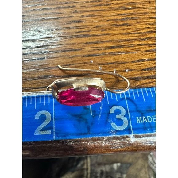 Large Ruby 14k gold vintage estate earrings #318 - Picture 12 of 16